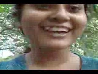 Võluv northindian daam expose tema perse ja delightful boo