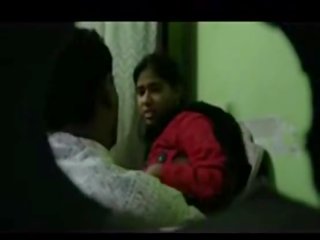 Desi guro at mag-aaral pornograpya iskandalo nakatago camera