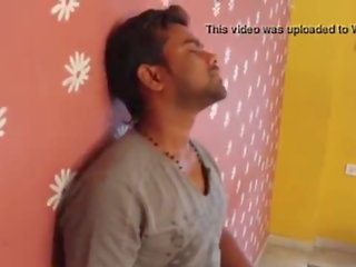 Ινδικό λαμπρός νέος δάσκαλος απίθανη ρομαντικό με μαθητής/ρια σε σπίτι - wowmoyback