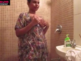 Amatir india babes bayan video lily masturbation in padusan
