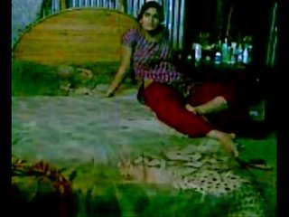 Indické bhabhi x menovitý klip s devar na psie štýl na spálňa špinavé film