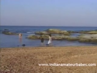 Indian amator prunci hardcore futand pe plaja: Adult film 28